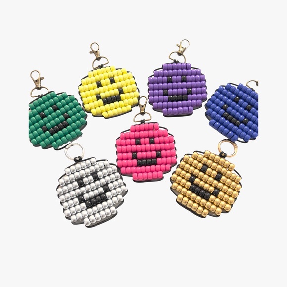 Handmade Accessories - Handmade Pony Bead Smiley Face Keychain Bag Charm |